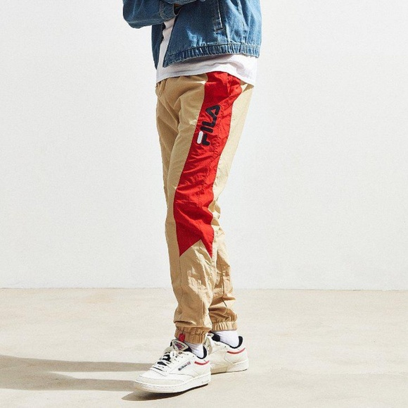 FILA + UO Barnet Wind Pant Neutral Multi Medium NWT FILA + UO Barnet Wind Pant Neutral Multi Medium NWT